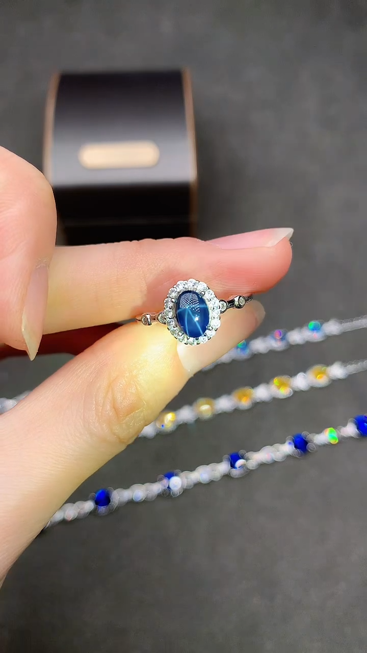 【闪购商品】星光蓝宝石戒指银S925镶嵌........