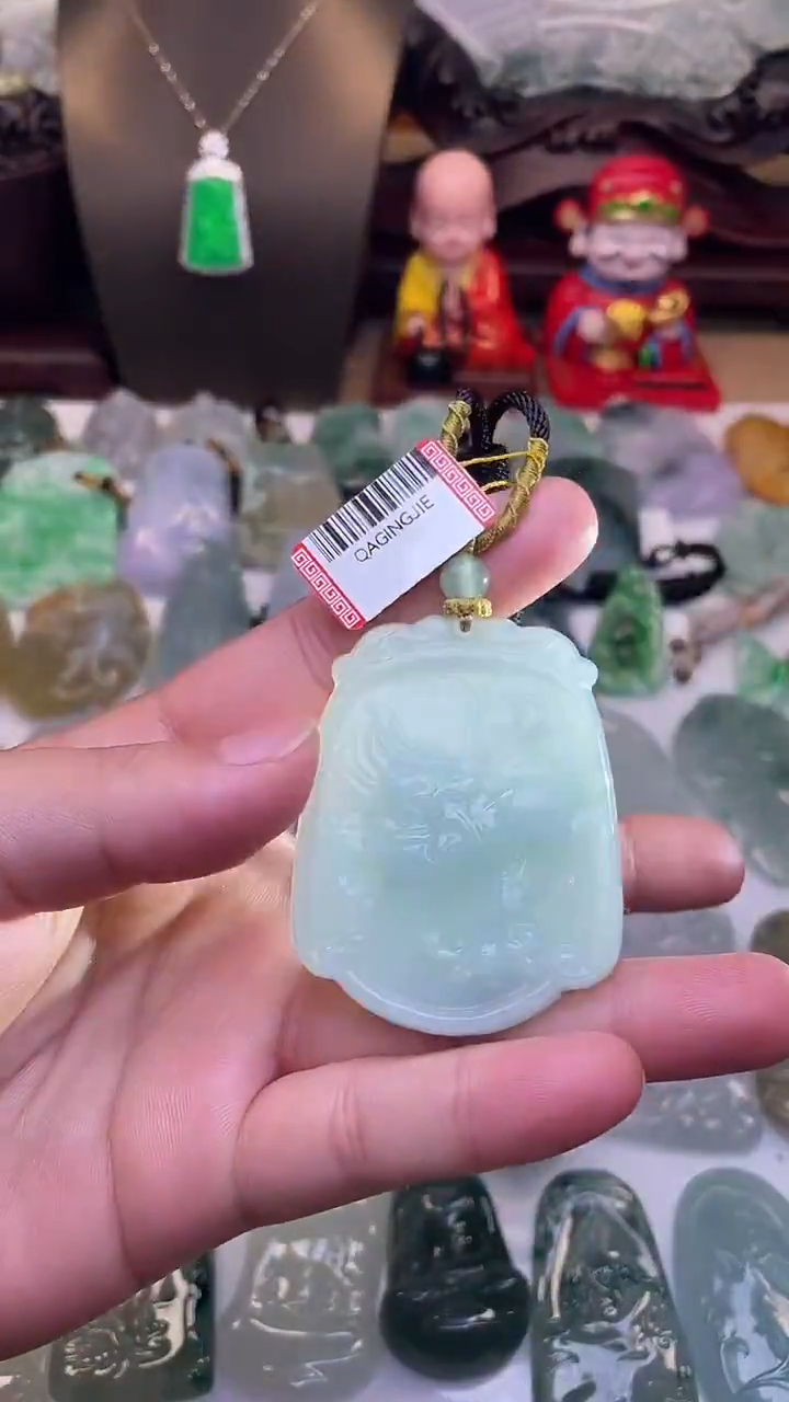 颈饰未镶嵌翡翠麒麟