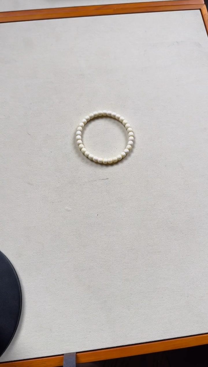 【闪购商品】蜜蜡手串未镶嵌DIFFERENT无同(10)000