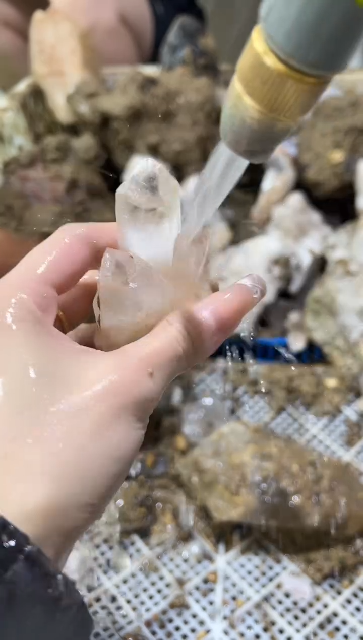 未镶嵌水晶大型摆件（非配饰）853