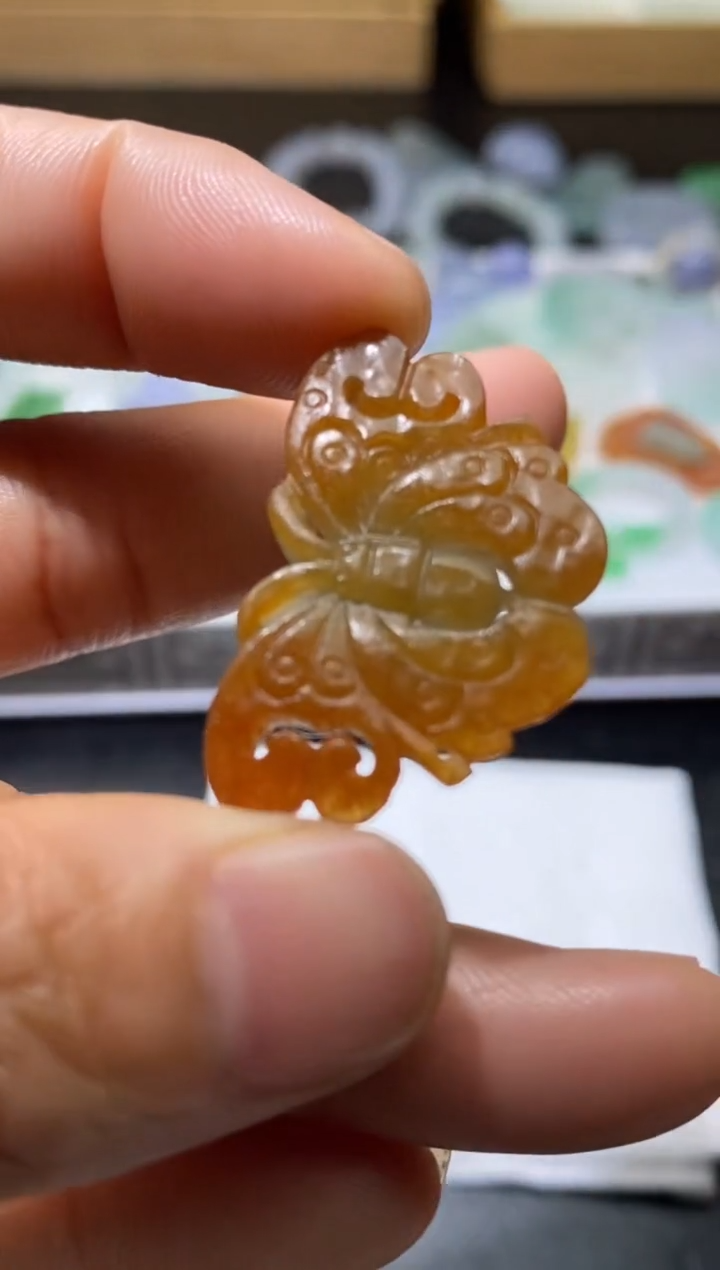 【闪购商品】定制翡翠未镶嵌翡翠毛货~多样性发货一个