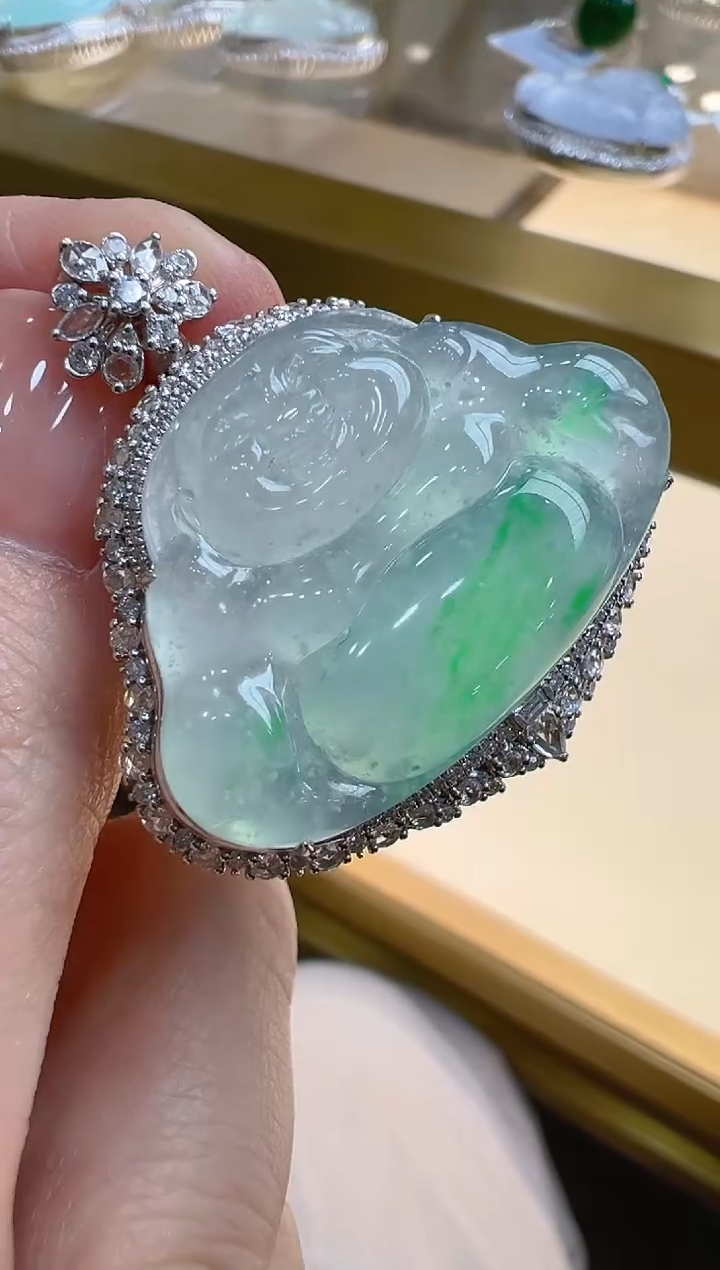 【闪购商品】翡翠吊坠(不含链)18K金镶嵌多样性发货拍一发一