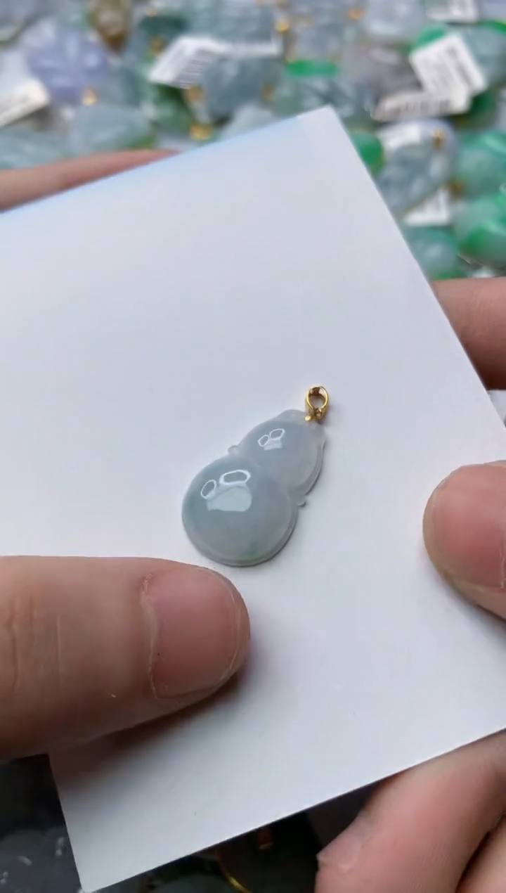 【闪购商品】翡翠颈饰18K金镶嵌7...........