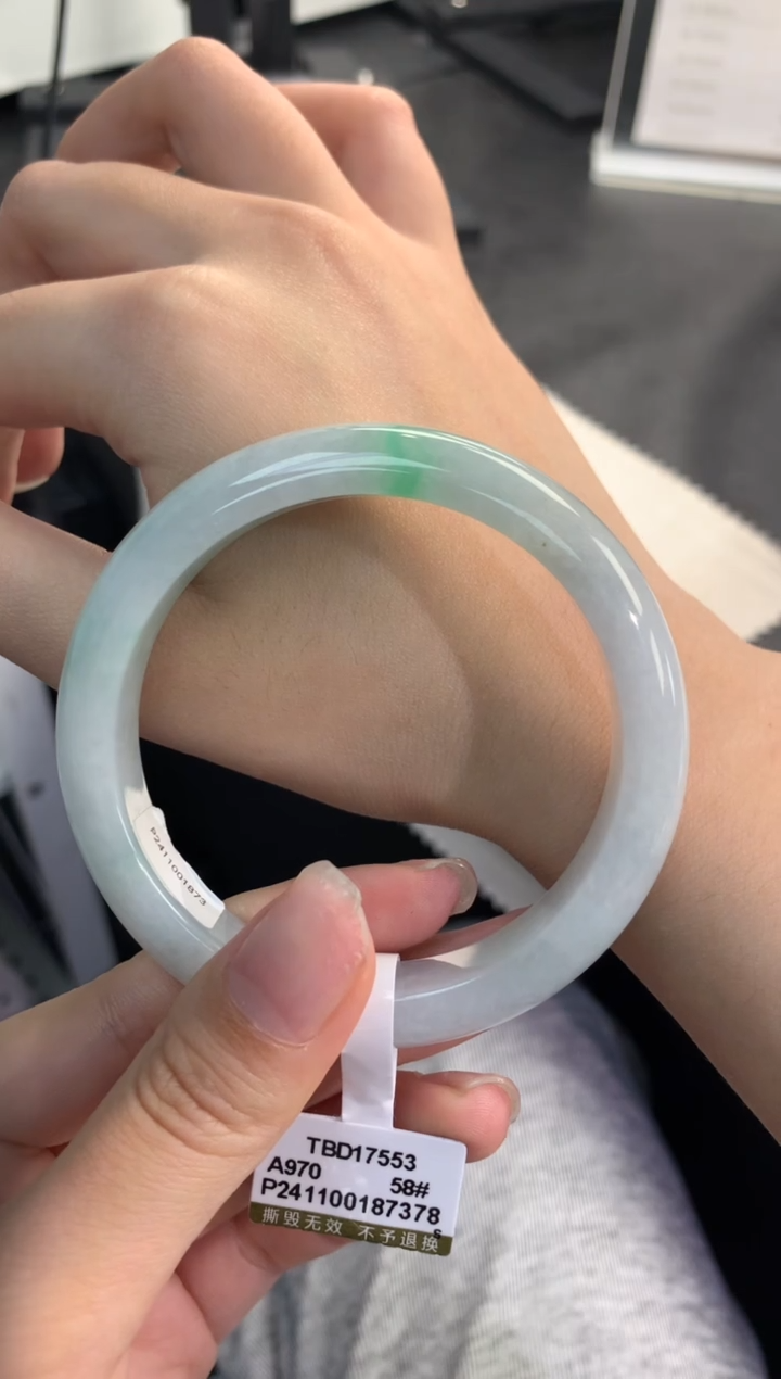 【闪购商品】翡翠手镯未镶嵌.............