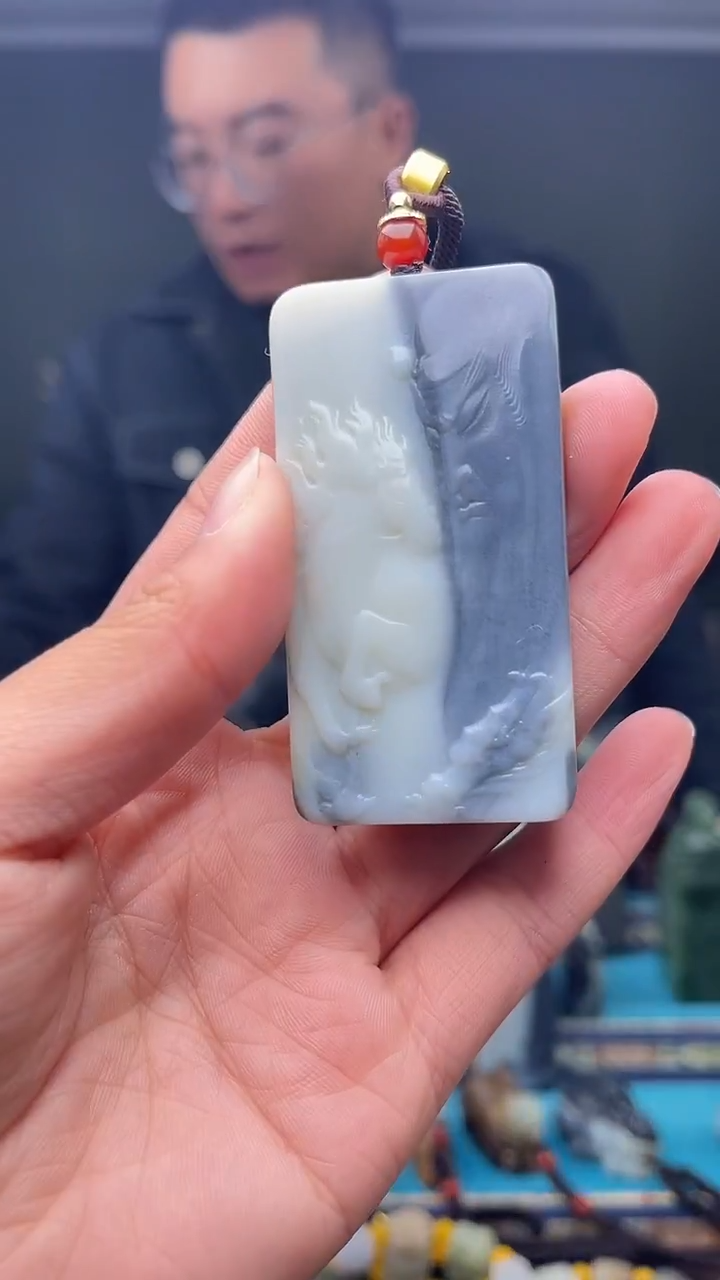 未镶嵌和田玉挂件1
