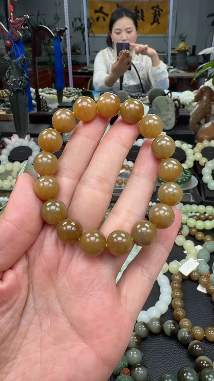 未镶嵌手串和田玉新疆且末金山红糖卡12