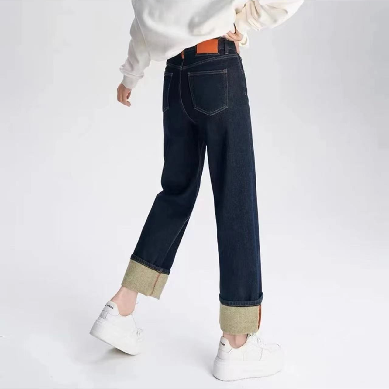 769牛仔裤女冬新款直筒裤显瘦高腰直筒裤