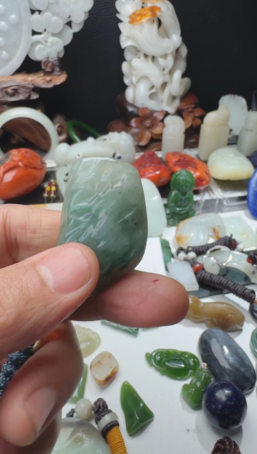 【闪购商品】翡翠颈饰未镶嵌天然缅甸翡翠A货随形吊坠