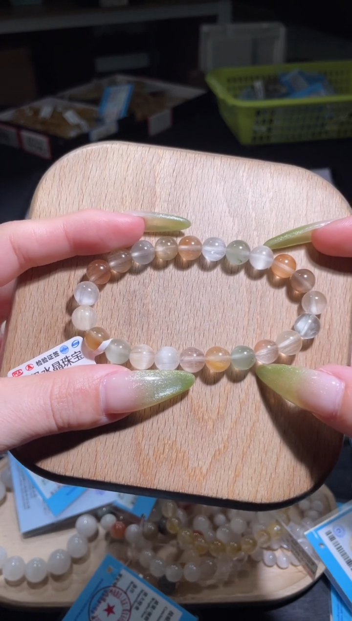 【闪购商品】水晶手链未镶嵌245号多性样发一T  8+