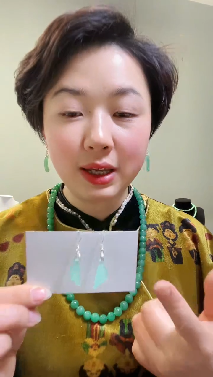 【闪购商品】石英质玉耳饰银S925镶嵌2