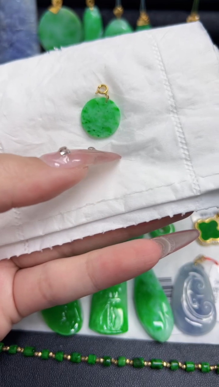 【闪购商品】翡翠颈饰银S925镶嵌Y缅料A货/多样性发货/一件