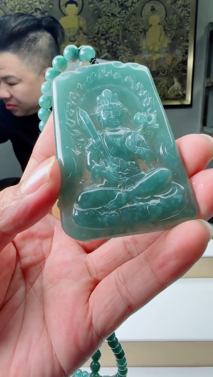 【闪购商品】翡翠颈饰未镶嵌111111111111