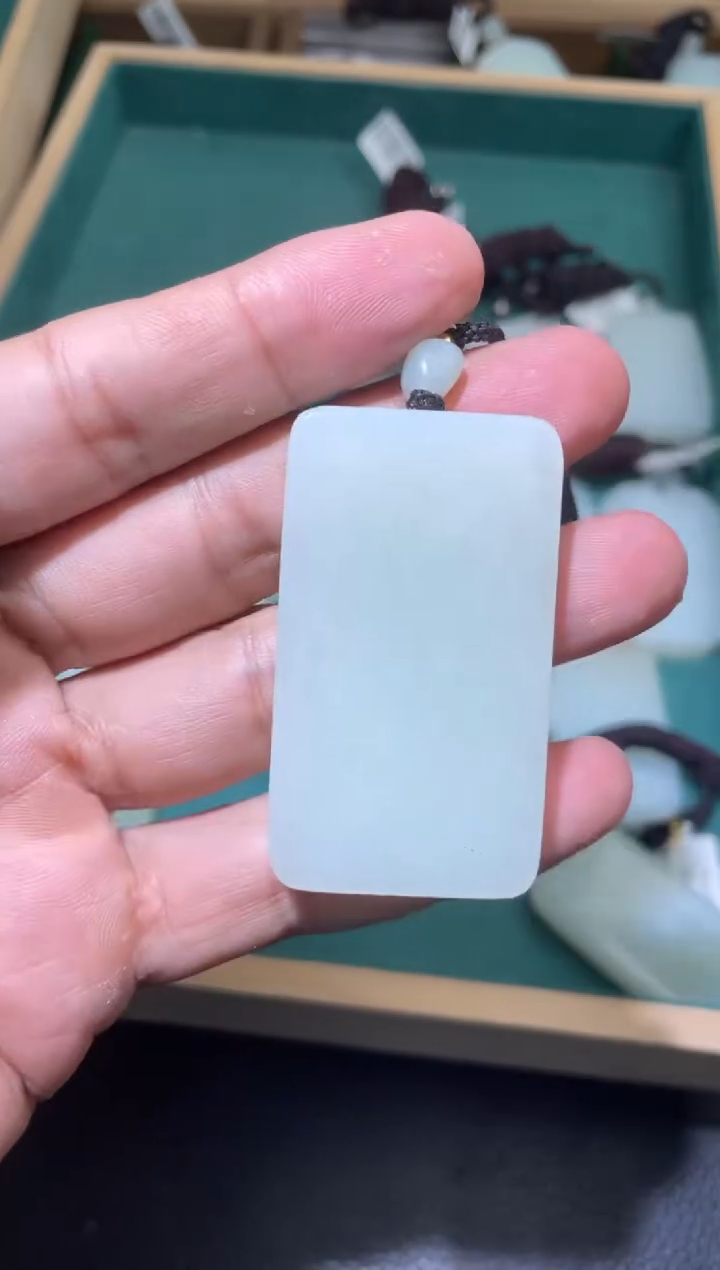 定制和田玉无事牌