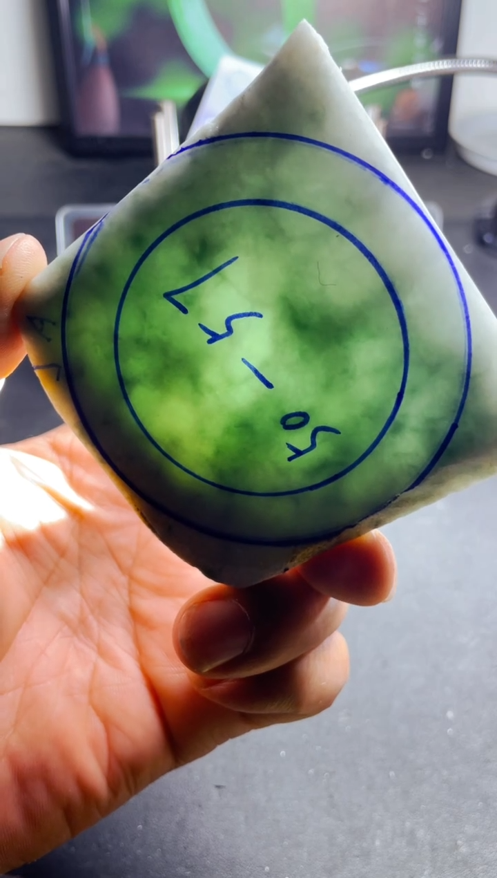 未镶嵌翡翠定制翡翠官*翡翠