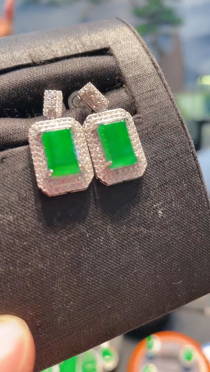 【闪购商品】翡翠耳饰银S925镶嵌A7天然A货翡翠