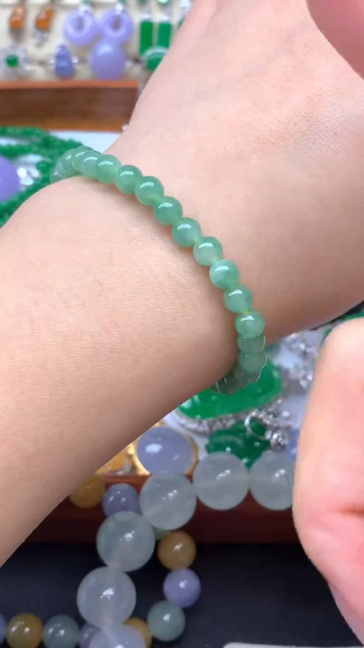 【闪购商品】翡翠手串未镶嵌257-天然翡翠
