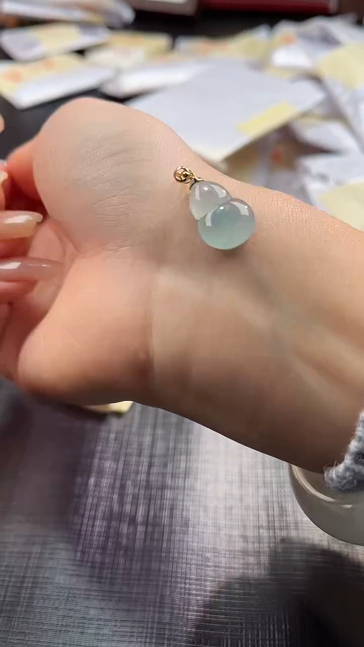 【闪购商品】翡翠颈饰18K金镶嵌100638743