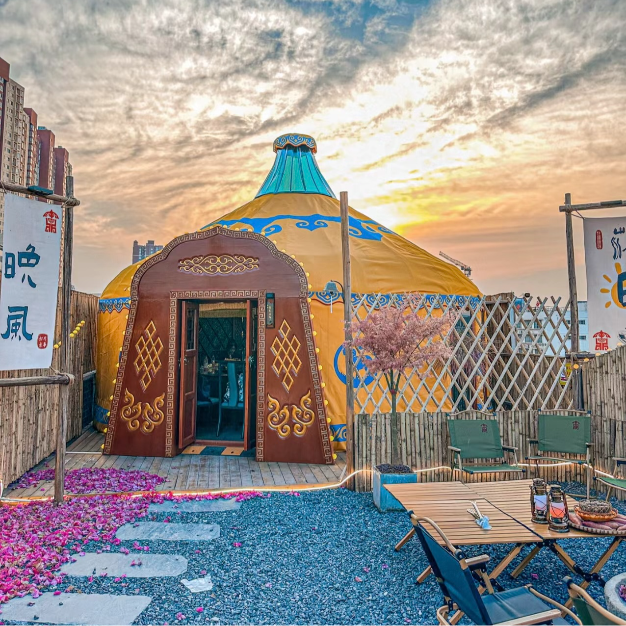 浩庭蒙古包新款钢木蒙古包新娘包主题保暖阻燃餐饮住宿大型网红包