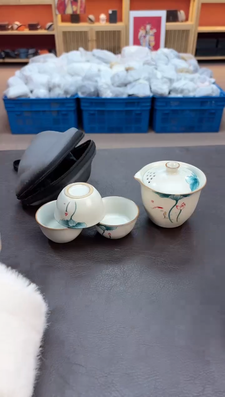 【闪购商品】摆件瓷SC1111111111111