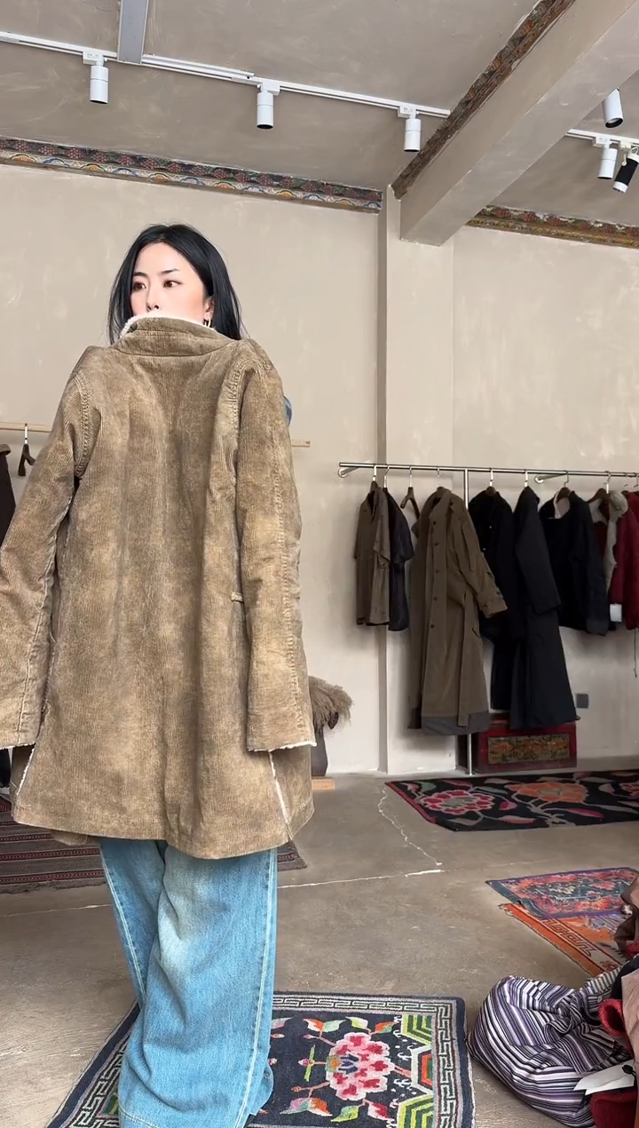KWCW26FW灯芯绒外套L