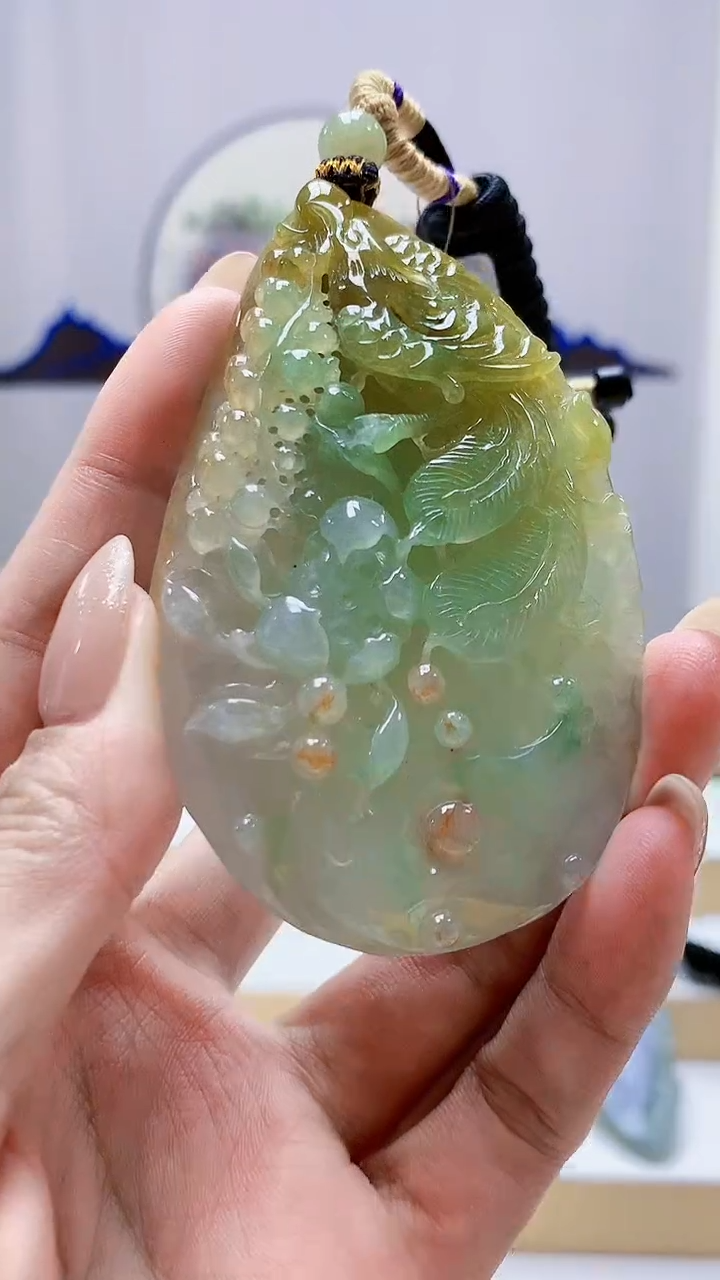 未镶嵌定制翡翠5160MM-毛货挂件102