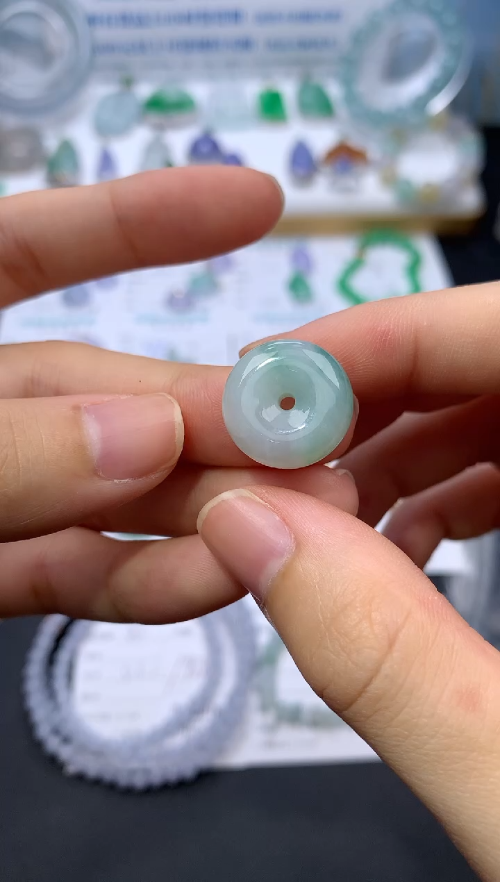 翡翠未镶嵌颈饰模式推广期24小时鉴赏期