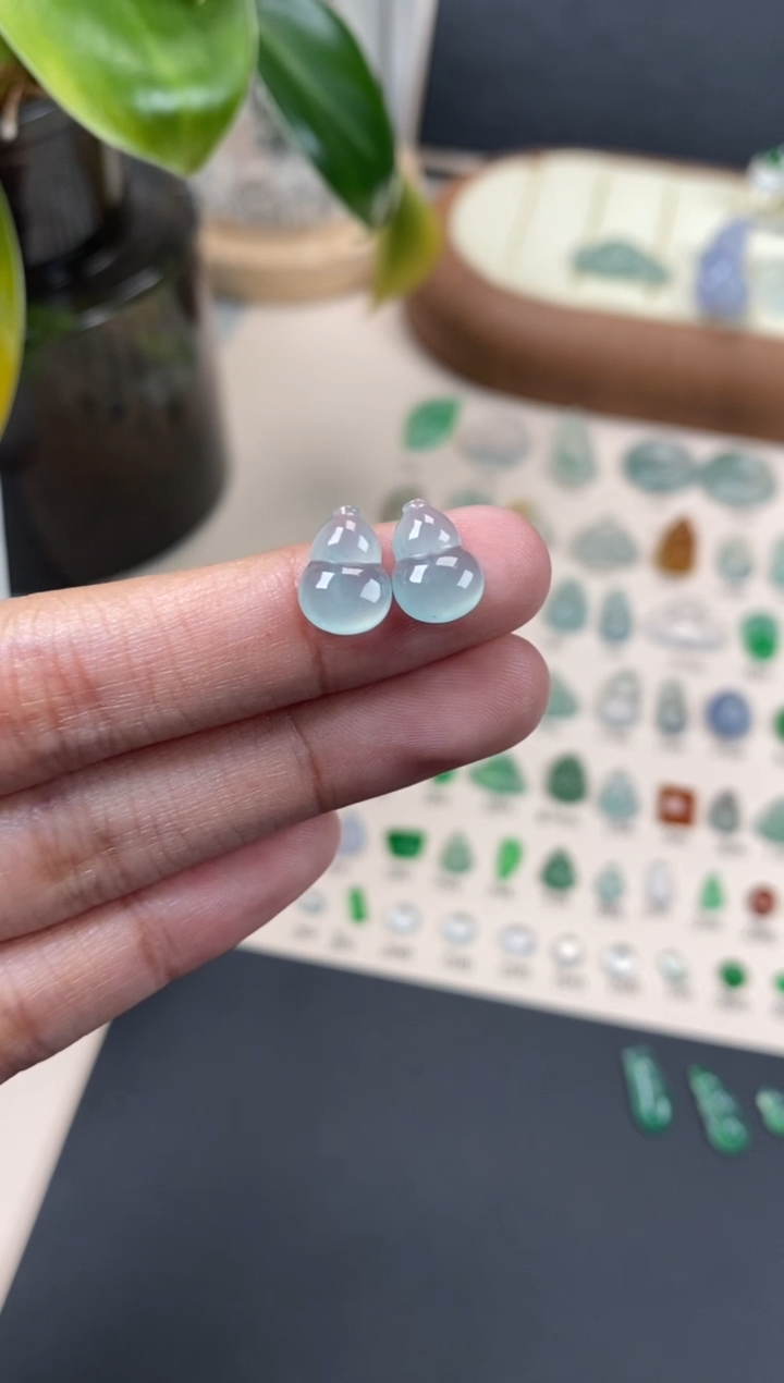 【闪购商品】翡翠颈饰未镶嵌翡翠冰晴葫芦