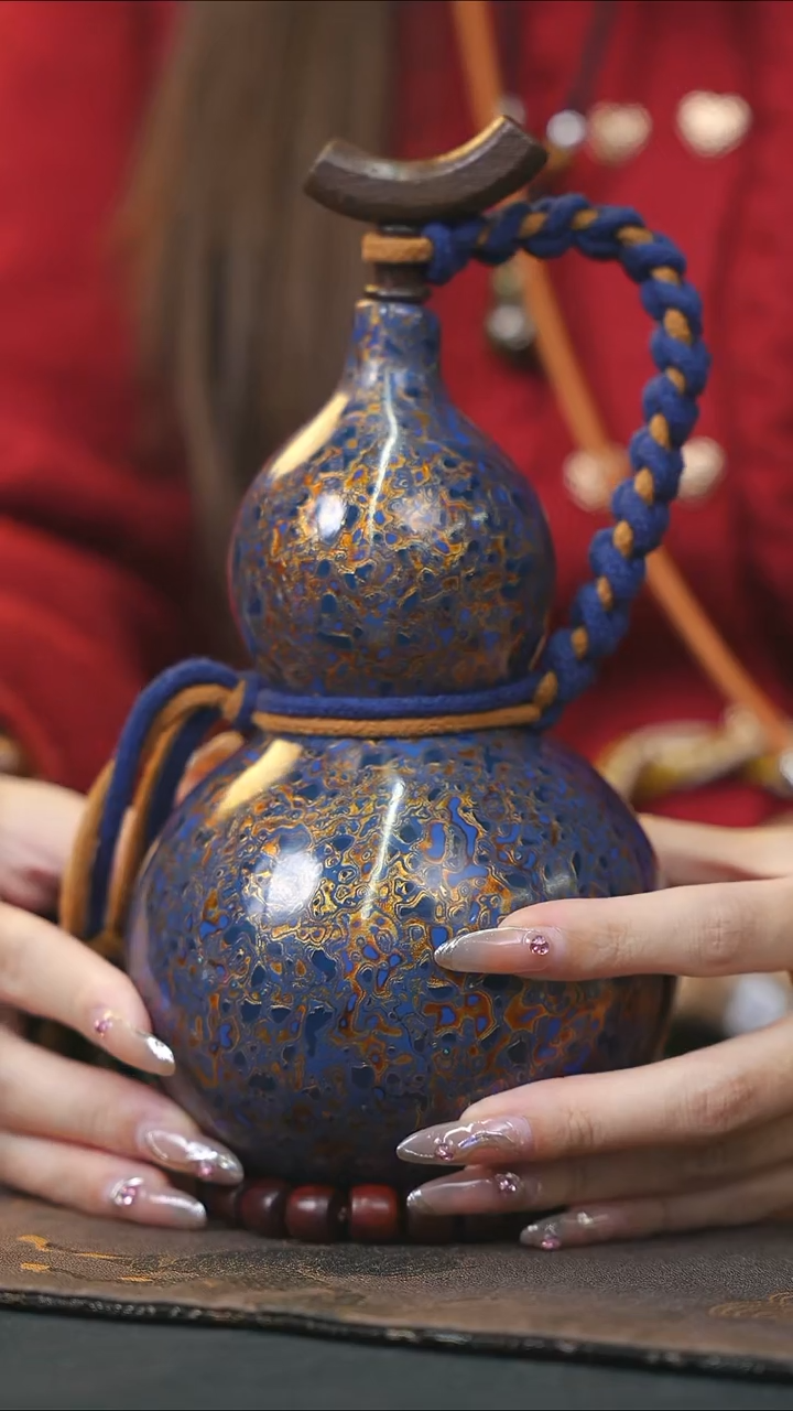 【闪购商品】WR196漆艺酒葫芦不包手串及旋转底座