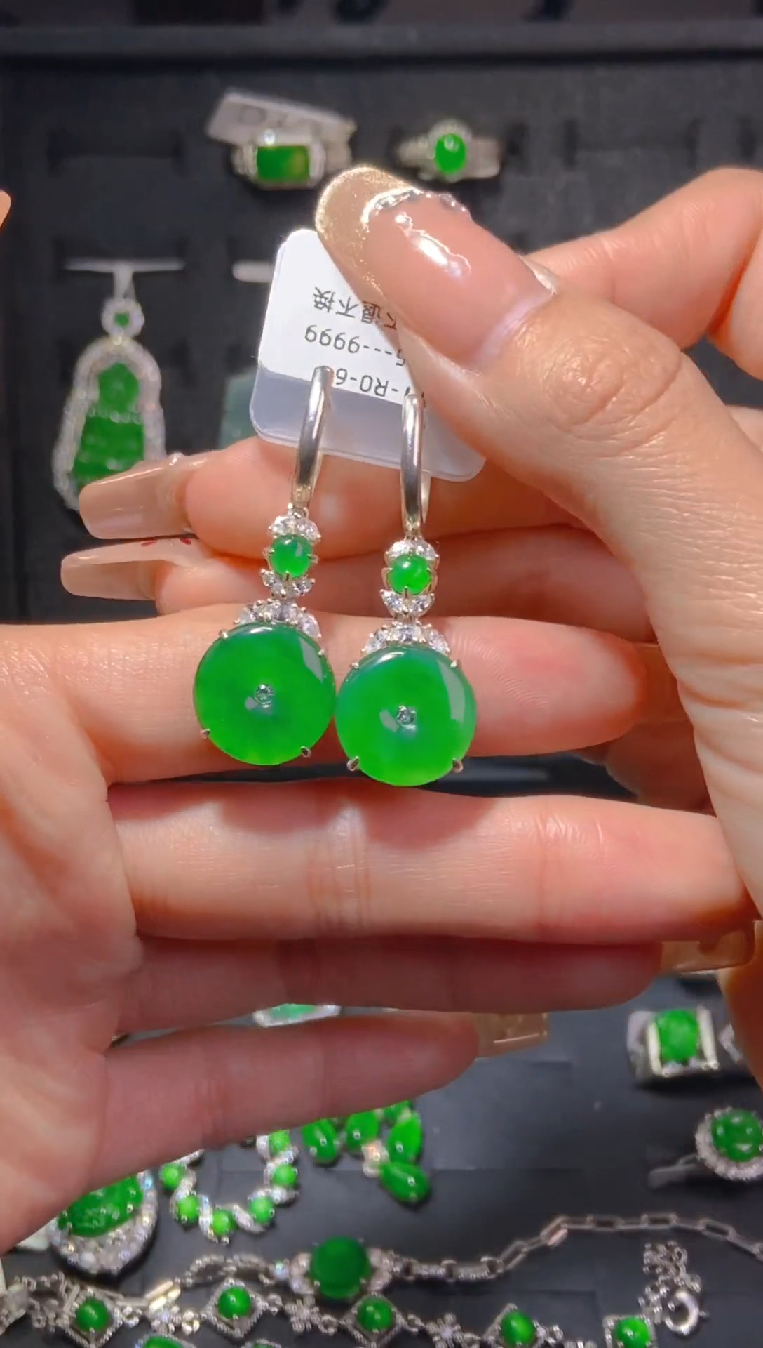 【闪购商品】翡翠耳饰银S925镶嵌天然翡翠A货160