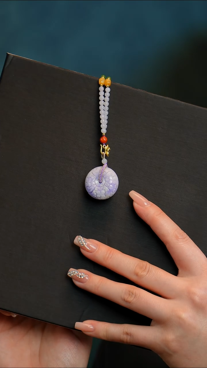 【闪购商品】翡翠颈饰未镶嵌平安扣