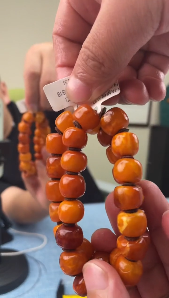 未镶嵌蜜蜡珠宝奇石022，13微瑕假一罚十多样性发其一