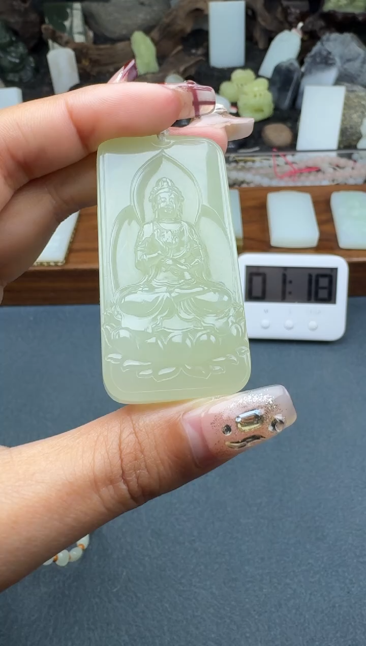 【闪购商品】和田玉颈饰未镶嵌菲菲
