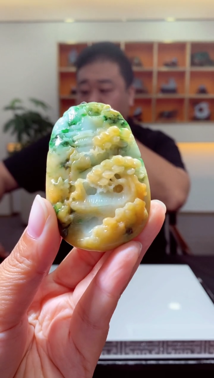 定制翡翠未镶嵌LL翡翠毛货HMX-26