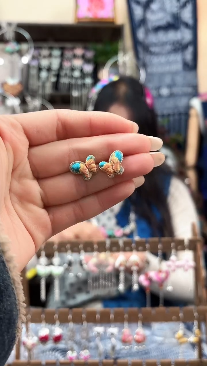 织绣民族风非遗老绣饰品776