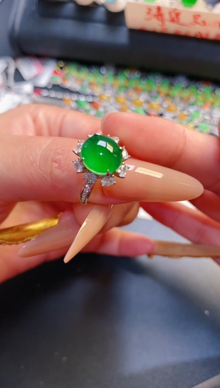 银S925镶嵌戒指翡翠天然
