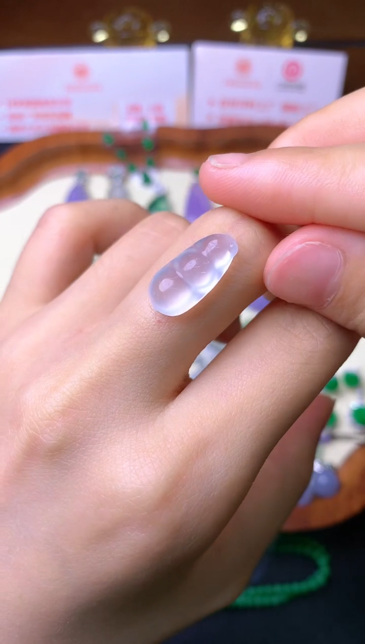 【闪购商品】定制翡翠未镶嵌裸石（镶嵌定制）