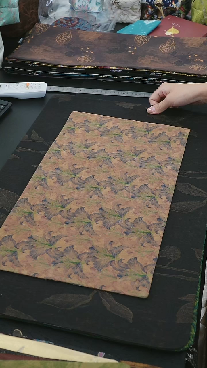 50+24香云纱系列鸢尾花纹系列