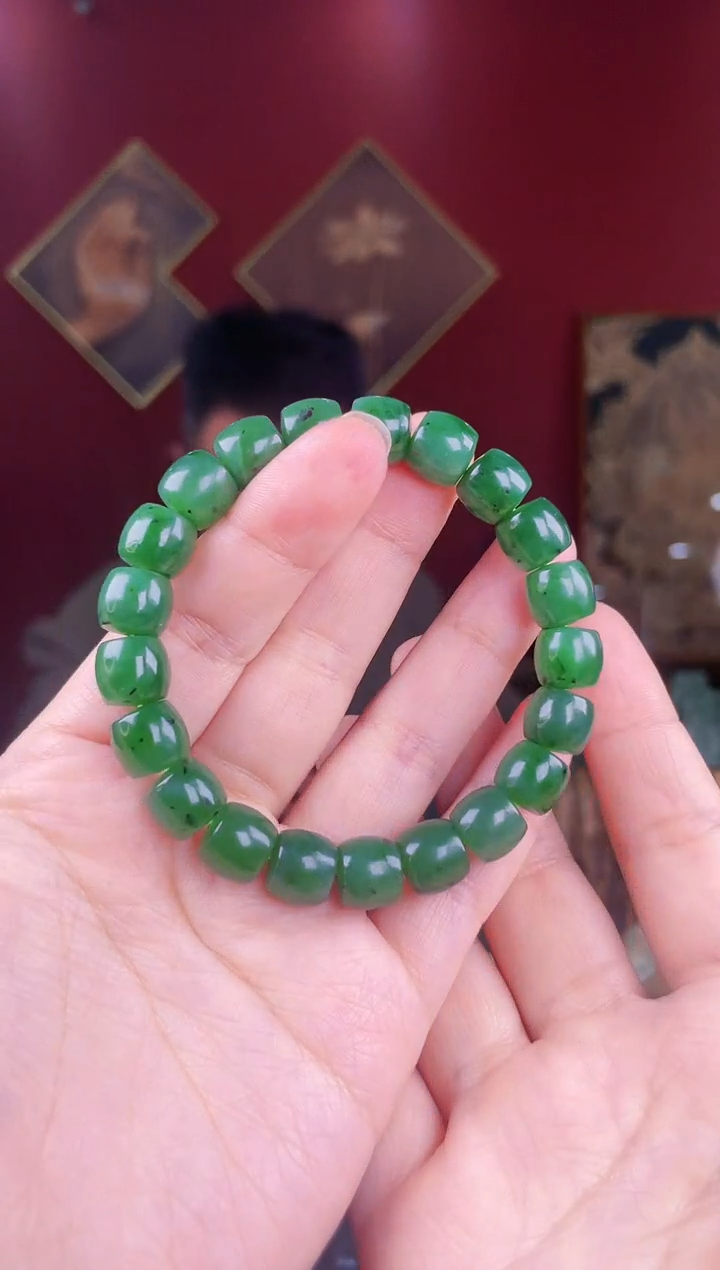 【闪购商品】和田玉手串未镶嵌碧玉直切