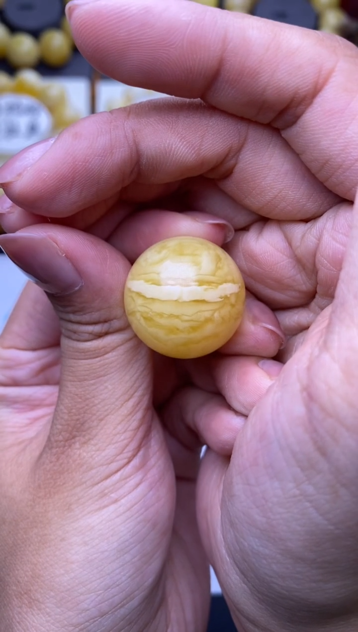 裸石琥珀未镶嵌大小姐珠宝23