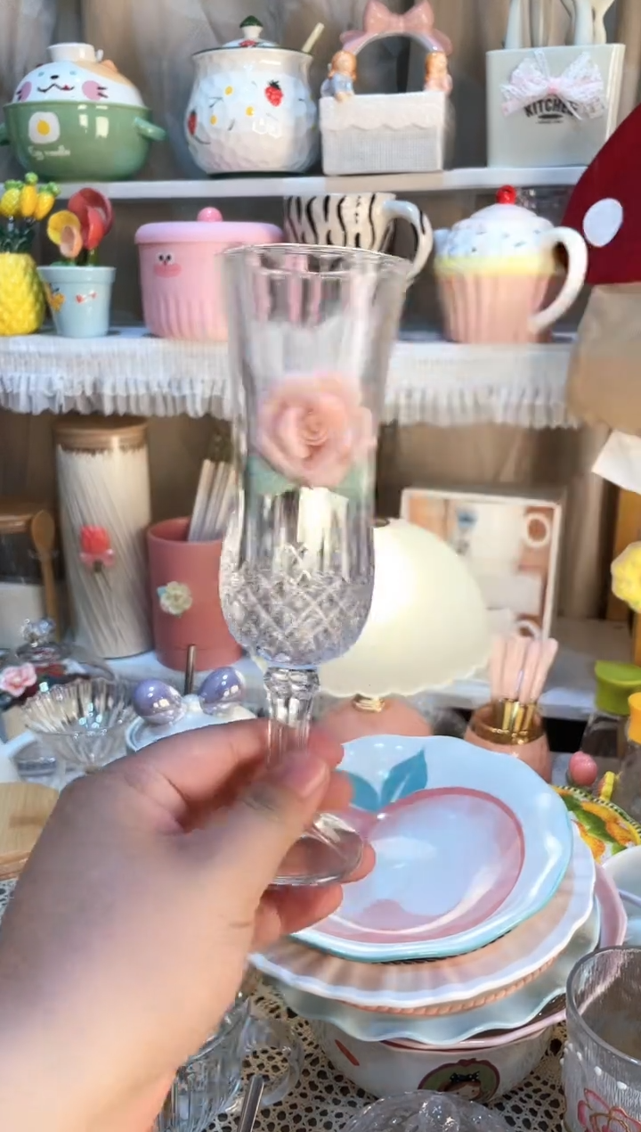 【闪购商品】瓷片红酒杯质量好发货快放心拍  