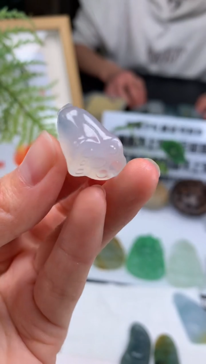 【闪购商品】定制翡翠未镶嵌吊坠-91757