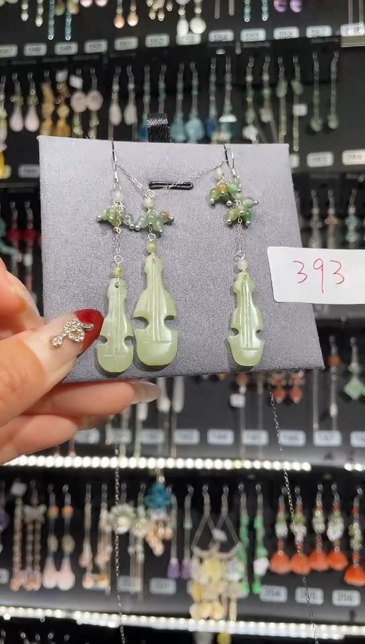 【闪购商品】紫晶耳饰银S925镶嵌喜欢拍