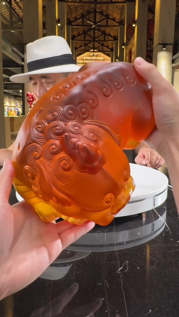 摆件璨石美学蜜蜡卧福貔貅