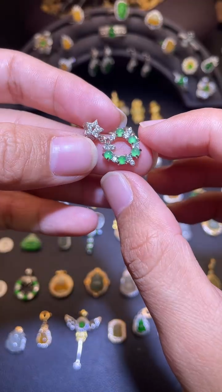 吊坠(不含链)银S925镶嵌翡翠1