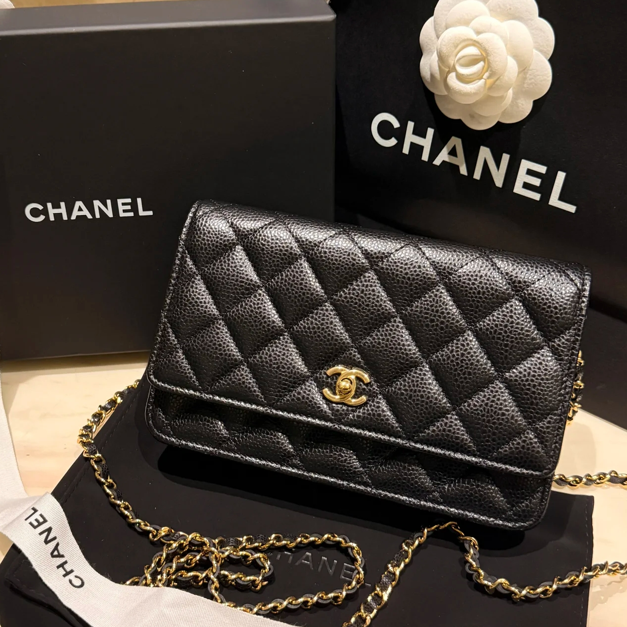 未使用 Chanel/香奈儿 香奈儿新款黑金纽扣woc斜挎包/91413