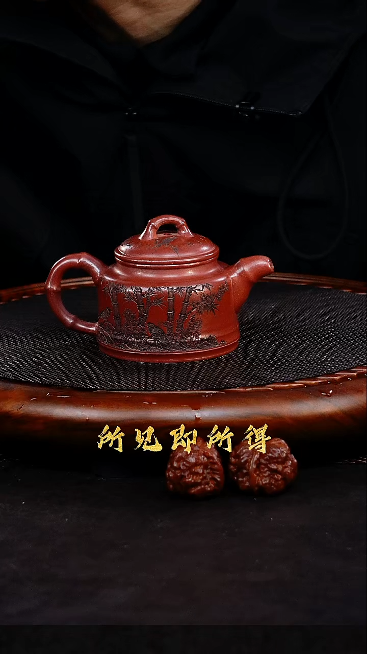 茶壶紫砂1      