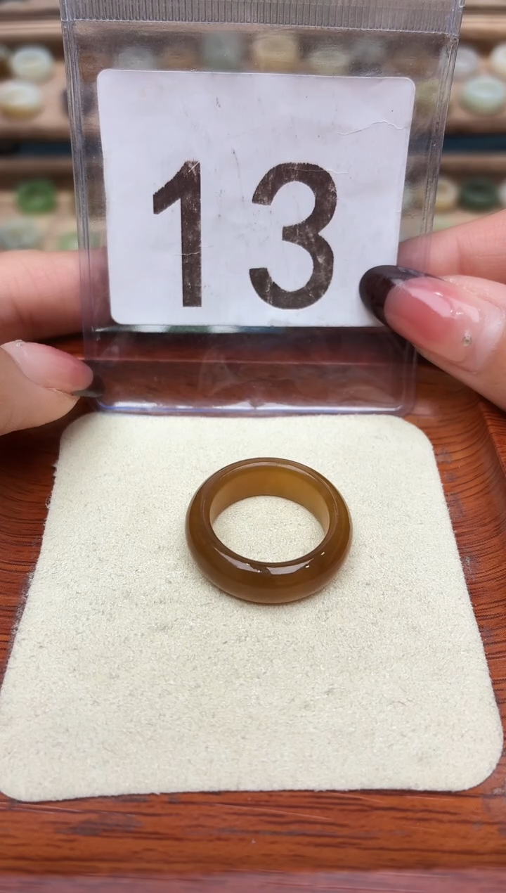 未镶嵌戒圈和田玉16号