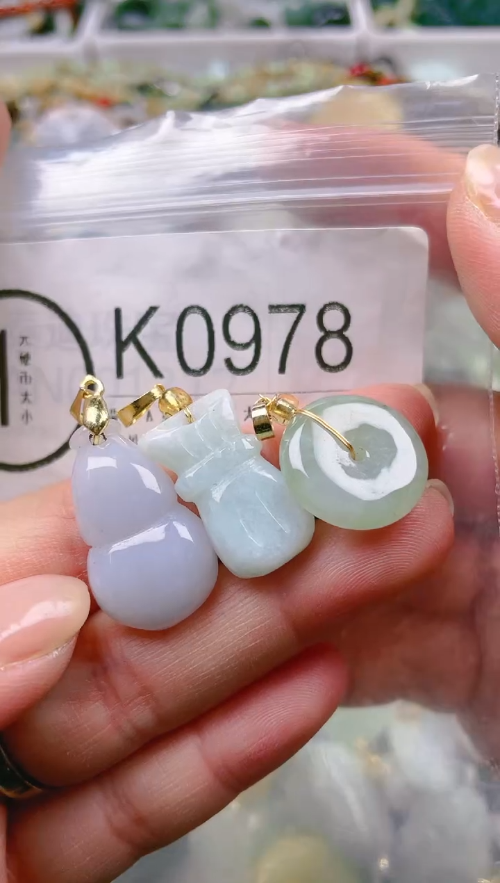 【闪购商品】翡翠颈饰未镶嵌/K/翡翠A货一图一物