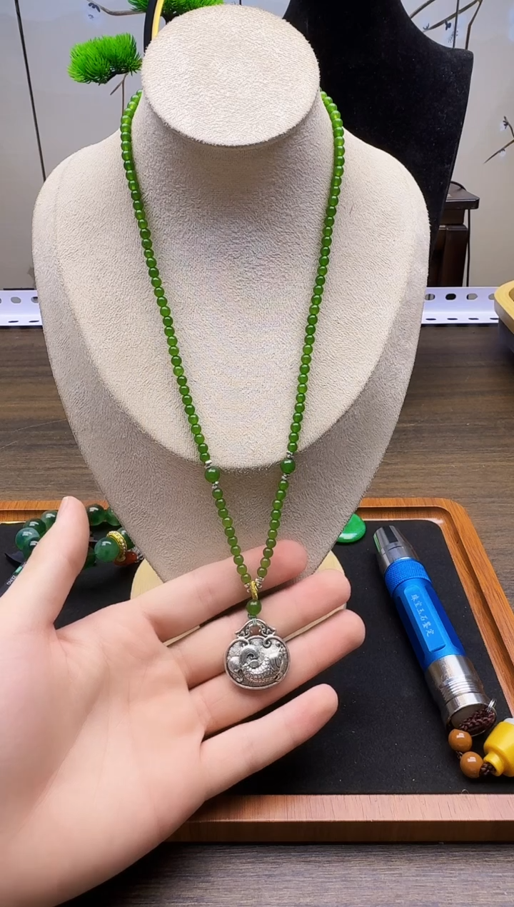 和田玉银S925镶嵌颈饰X53            