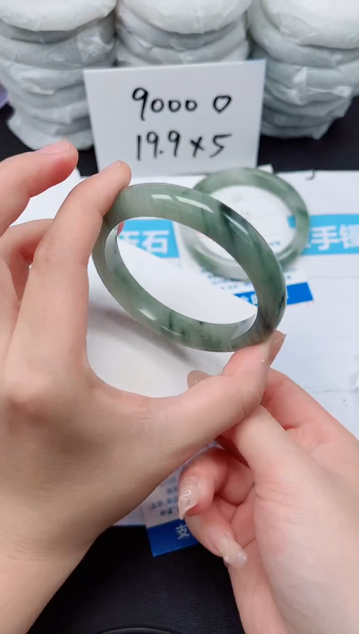 【闪购商品】石英质玉手镯未镶嵌G53-60